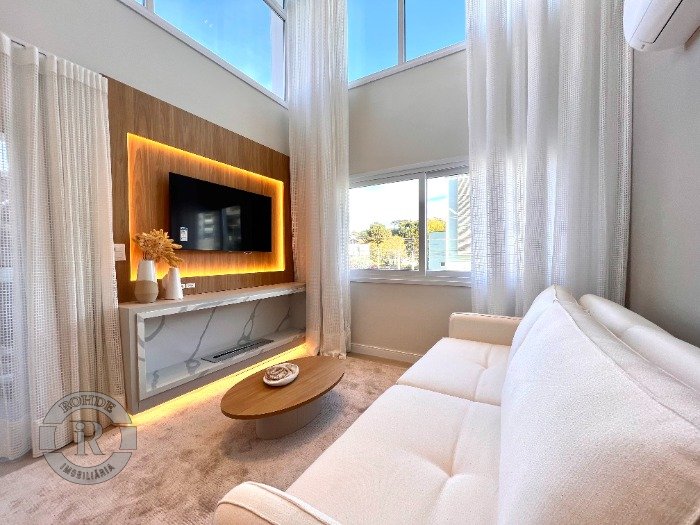APARTAMENTO DE UM DORMITÓRIO EM CANELA